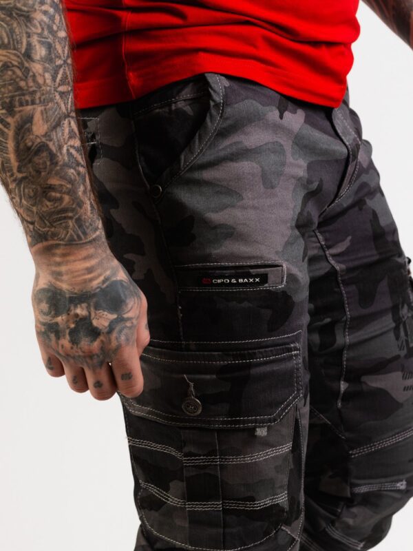 Camouflage Cargo Denim Cipo and Baxx